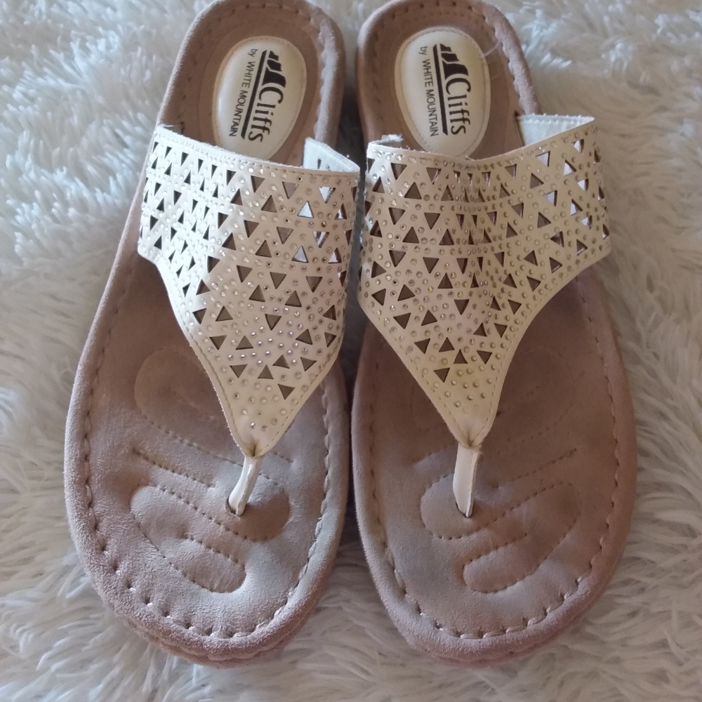 Cliffs White Mountain Sandals